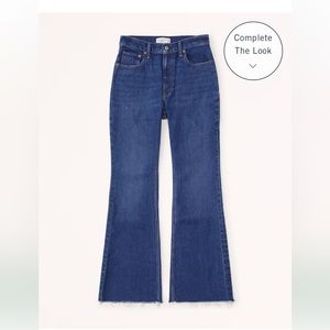 Abercrombie & Fitch High Rise Vintage Flare Jean size 25